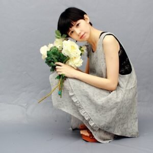 【預購】聖誕 禮物**灰色 白色 花紋 花草紋 布蕾絲/不對稱 背心裙 /洋裝