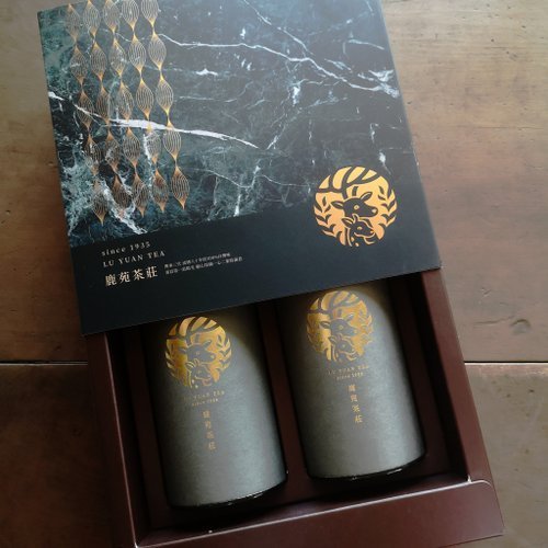 台灣高山茶組【極品獻禮】-手採梨山/阿里山烏龍_玉石禮盒(附提袋