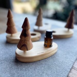 【預購】【台灣製】台灣杉擴香木座(提供免費客製字體雷刻)(商品未包含精油)