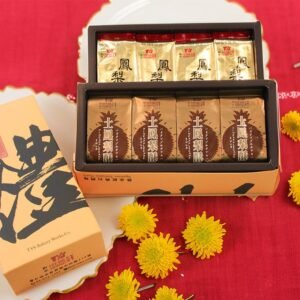 經典菠蘿酥+土菠蘿酥組(各1盒,共32顆,2顆/入)