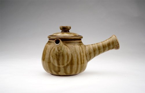 【預購】櫻花木灰釉側把壺420cc | 母親節禮盒陶瓷茶壺單品 - Image 2