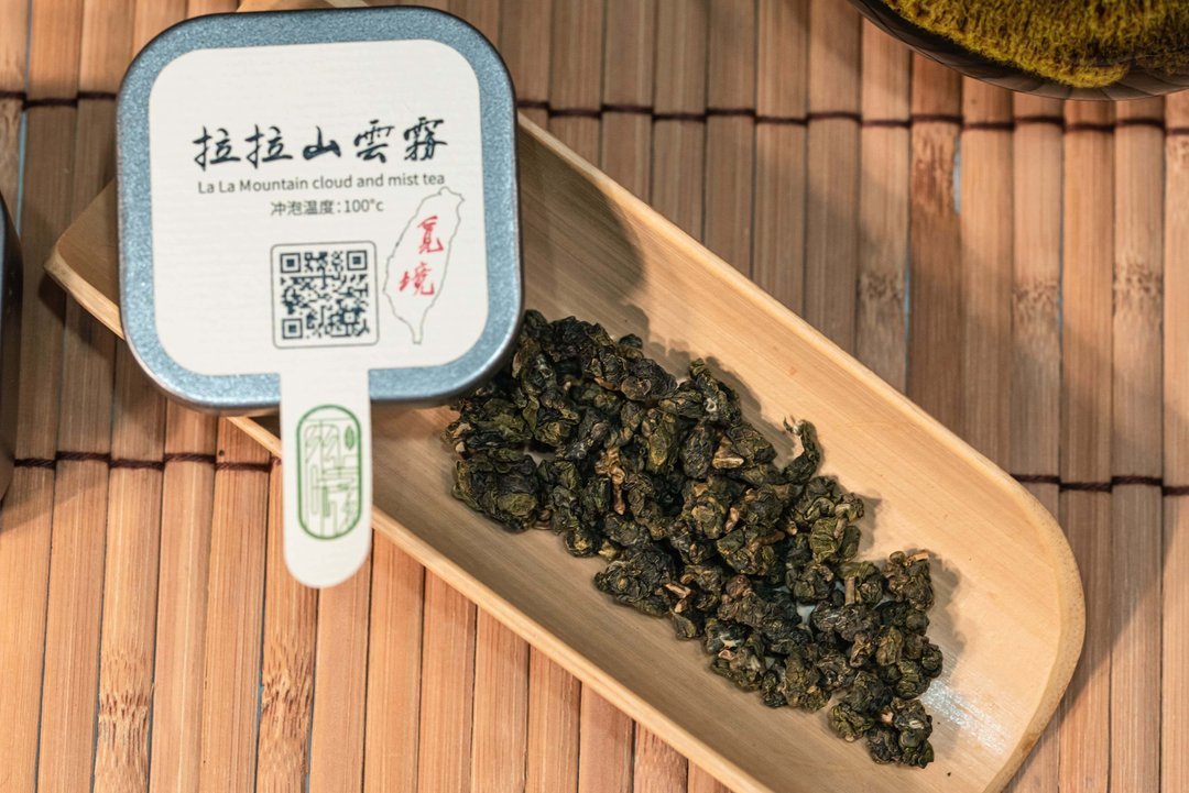 執行長推薦覓境拉拉山雲霧松木禮盒(伴手禮附提袋) - Image 2